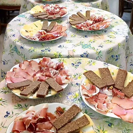 Country house Mascotas Brais *